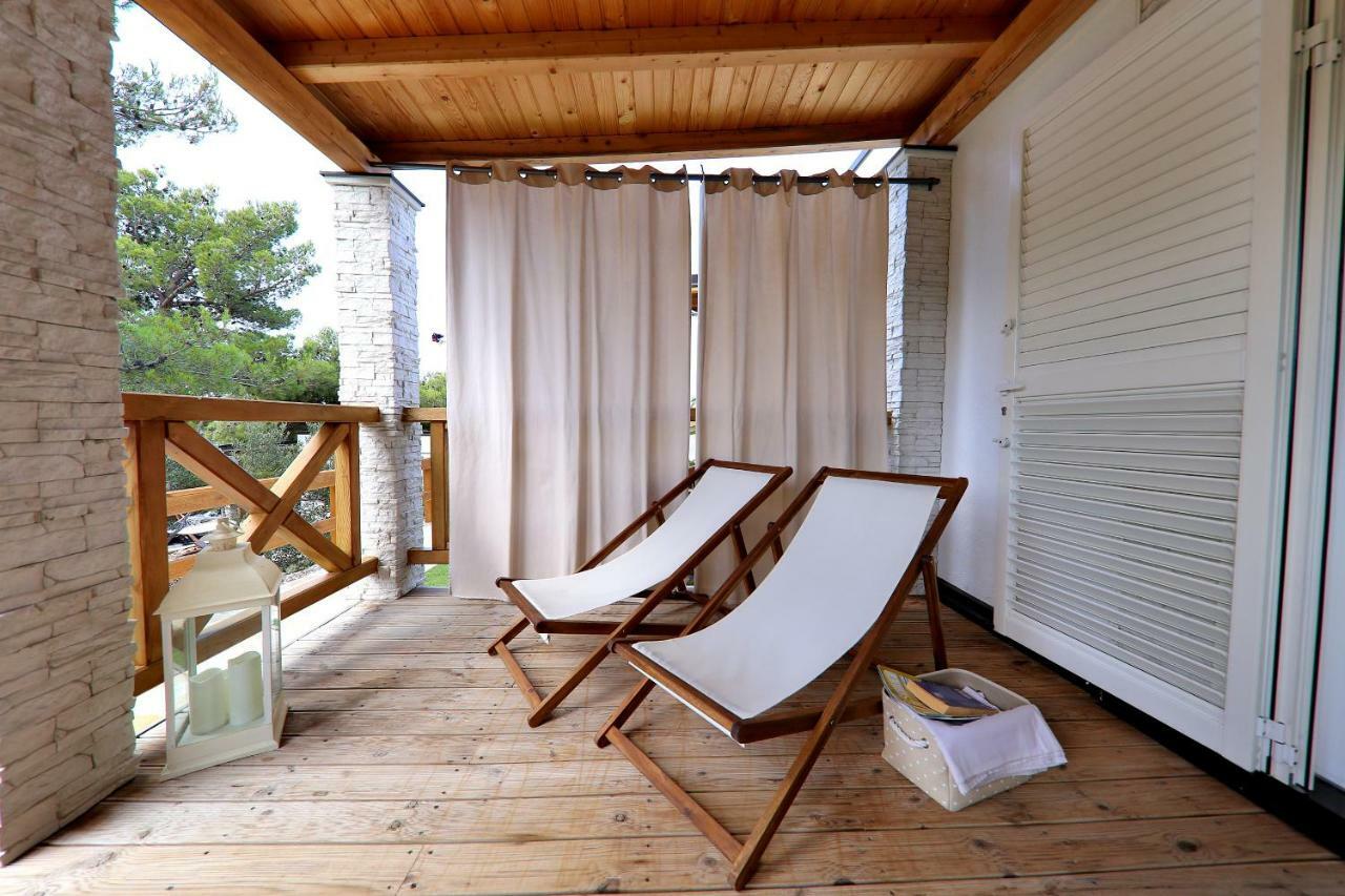 Camp Lostura Slanica Murter Exterior foto